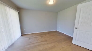 126 Hudson Blvd in Red Lion, PA - Building Photo - Building Photo