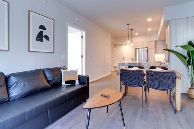 1122 N Hudson St in Arlington, VA - Building Photo - Building Photo