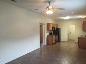 Easy Living Apartments in Texarkana, TX - Building Photo - Building Photo