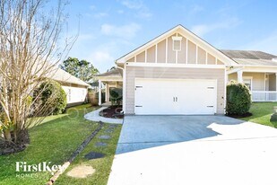 285 Hathaway Ln in Odenville, AL - Building Photo