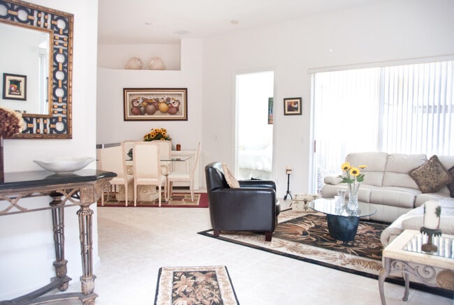 property at 7684 Hummingbird Ct