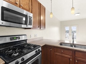 2150 S Main St-Unit -#402 in Salt Lake City, UT - Building Photo - Building Photo