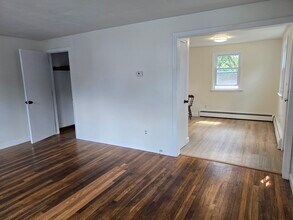 39 Christman Ave in Lowell, MA - Building Photo - Building Photo