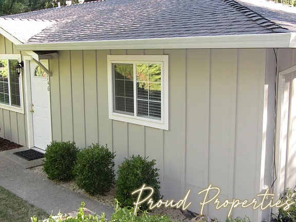 2746 Tunnel St in Placerville, CA - Building Photo - Building Photo