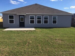 2310 Maplewood Ave in Lowell, AR - Building Photo - Building Photo