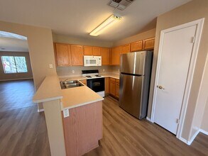 22816 N 20th Pl in Phoenix, AZ - Building Photo - Building Photo