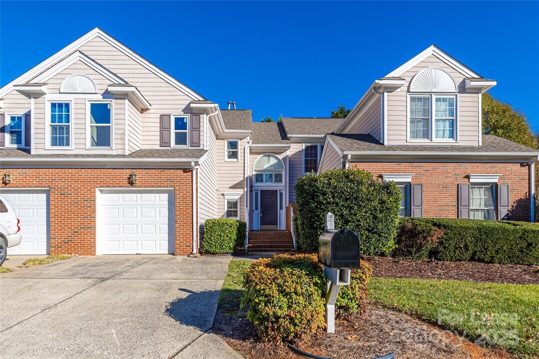 4709 Morning Dew Ct in Charlotte, NC - Building Photo