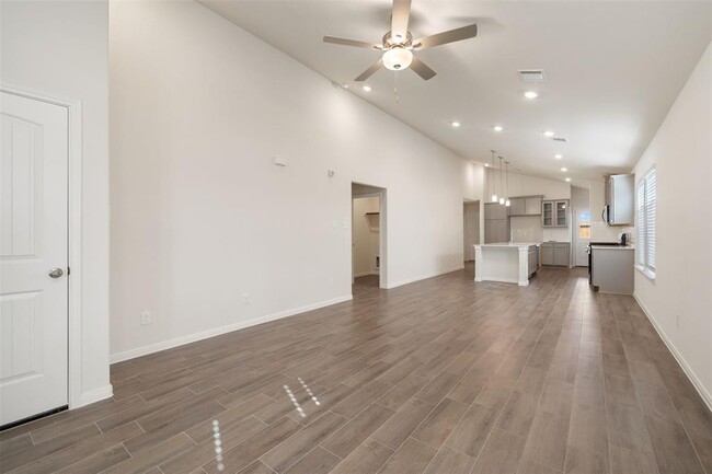 8038 Cypress Bonsai Dr in Cypress, TX - Foto de edificio - Building Photo
