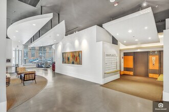 2801 1st Ave, Unit 711 in Seattle, WA - Building Photo - Building Photo