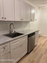 223 Medford Ct in Englishtown, NJ - Building Photo - Building Photo