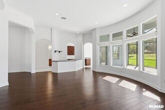 6109 Spinnaker Loop in Lady Lake, FL - Foto de edificio - Building Photo