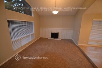 5905 Telesco Way in Carmichael, CA - Foto de edificio - Building Photo