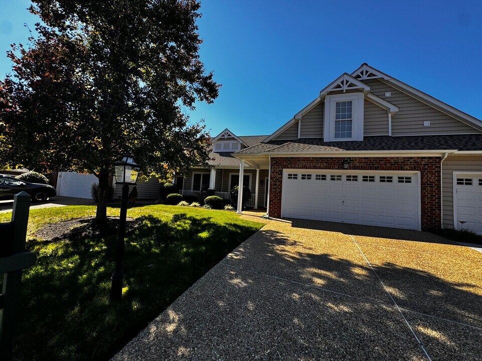 5406 Ridgedale Dr in Glen Allen, VA - Building Photo