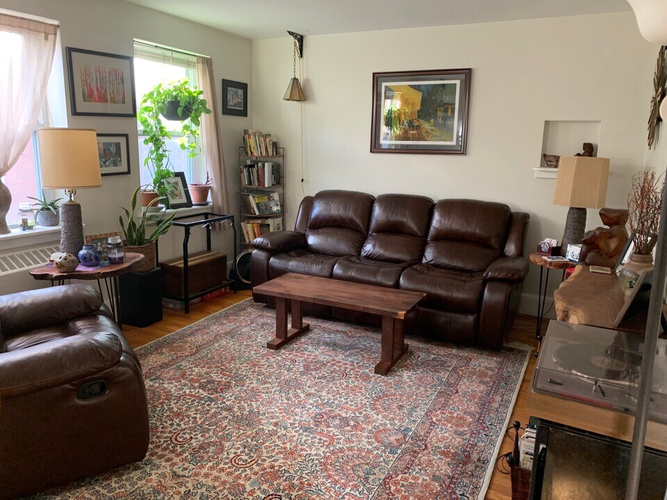 1 Catenaccia Way in Boston, MA - Foto de edificio