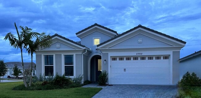 property at 5703 Lodgepole Ln