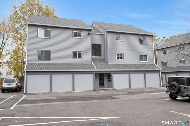 267 W Cedar St in Norwalk, CT - Building Photo - Building Photo