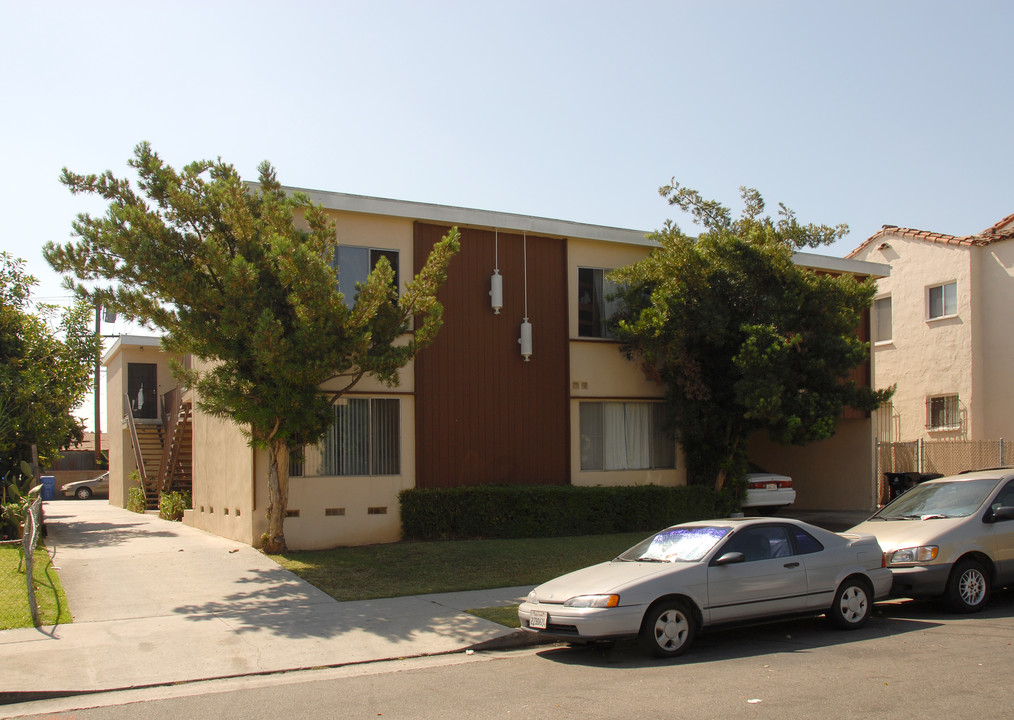 1454 S Norton Ave in Los Angeles, CA - Foto de edificio