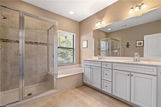 9440 Sardinia Way in Ft. Myers, FL - Building Photo - Building Photo