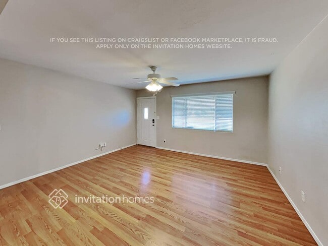 1001 E Ruth Ave in Phoenix, AZ - Building Photo - Building Photo