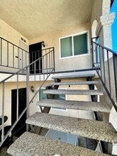 1028 W 24th St in Los Angeles, CA - Building Photo - Building Photo