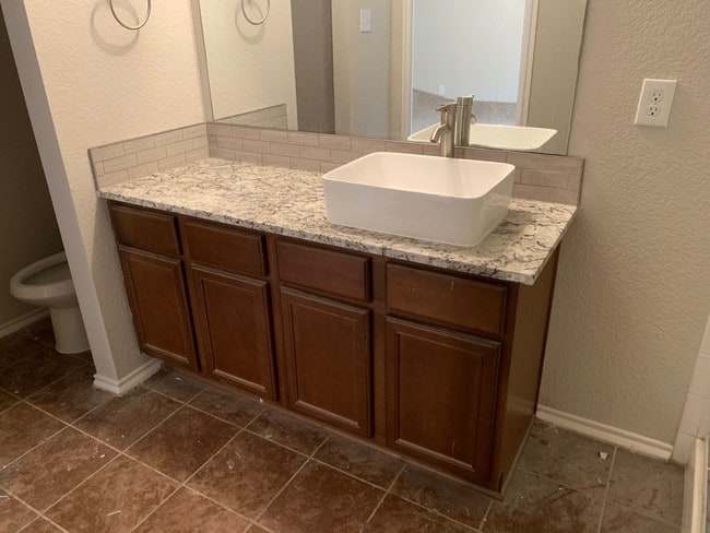 property at 1111 Bellevue Dr