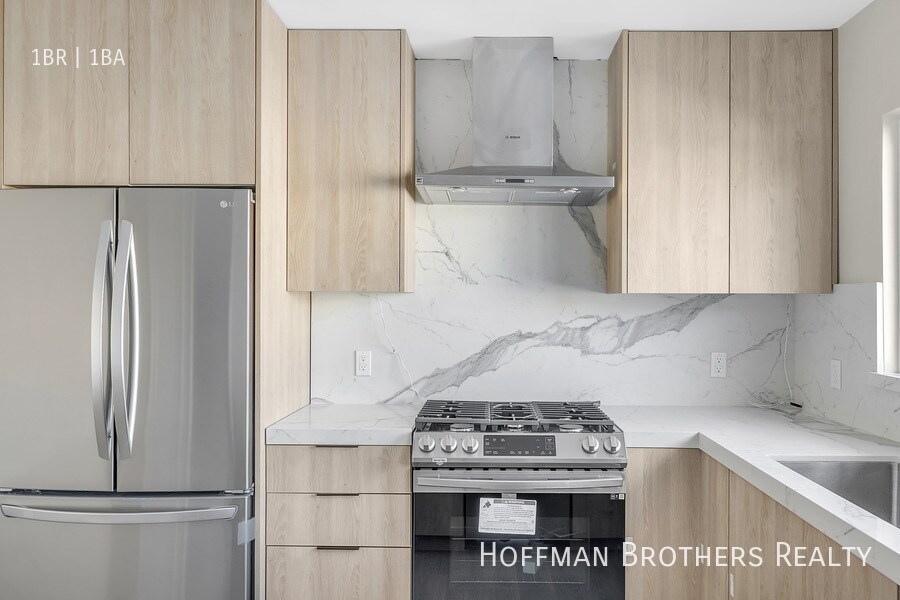 1425 N Vista St-Unit -2 in Los Angeles, CA - Building Photo