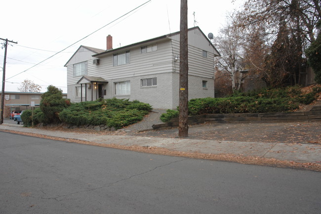 1318 Browne in Yakima, WA - Building Photo - Building Photo