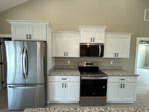 2038 Harmony Ln in Charlestown, IN - Building Photo - Building Photo