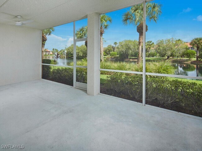 6740 Beach Resort Dr in Naples, FL - Foto de edificio - Building Photo