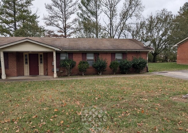 property at 413 Shawnee Dr