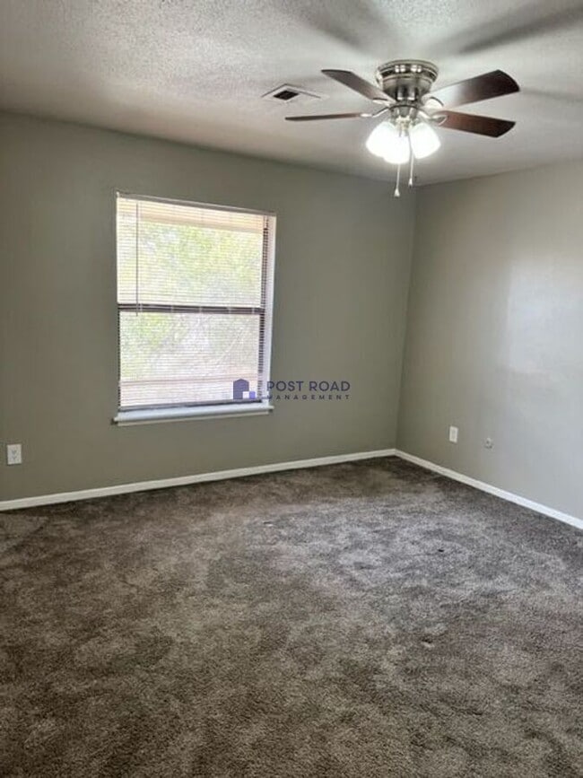 property at 555 W 27th St S