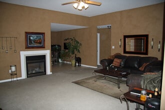 4208 Brunswick Dr in Columbia, MO - Building Photo - Building Photo