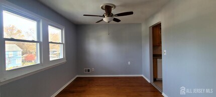 12 Van Buren Ave in Metuchen, NJ - Building Photo - Building Photo
