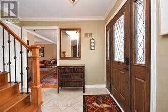 774 Eastbourne Ave in Ottawa, ON - Building Photo - Building Photo