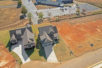 17908 Longleaf Dr in Athens, AL - Building Photo - Building Photo