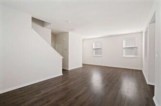 805 Roni Ct in Cary, NC - Building Photo - Building Photo