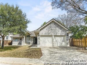 71 Wolfeton Wy in San Antonio, TX - Building Photo