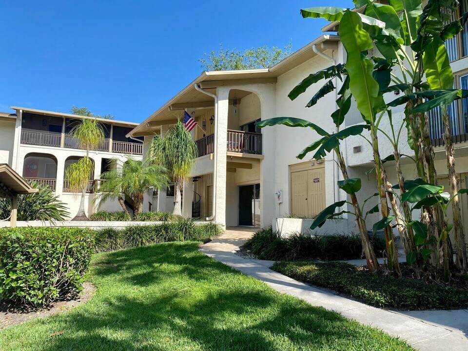 200 Maitland Ave in Altamonte Springs, FL - Foto de edificio