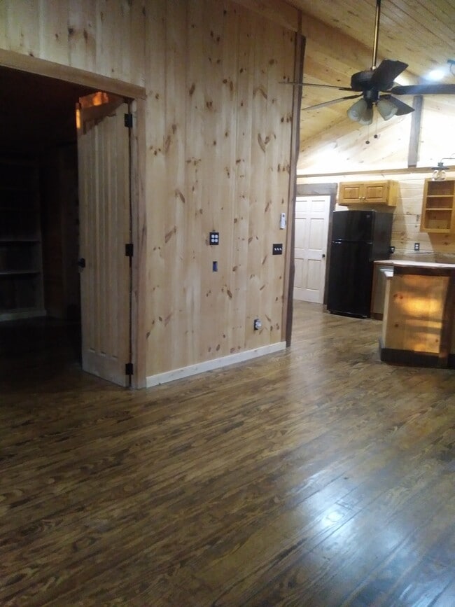 428 Whitehead Rd in Sugar Hill, GA - Building Photo - Building Photo