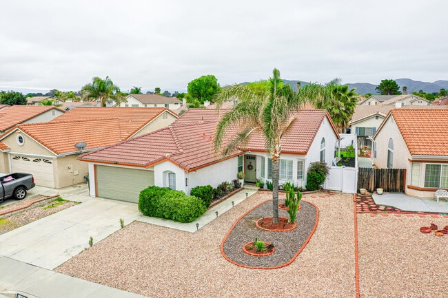 2971 Pembroke Ave in Hemet, CA - Building Photo - Building Photo