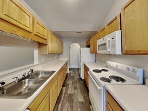 1622 Black Diamond Ct in Charlotte, NC - Foto de edificio - Building Photo