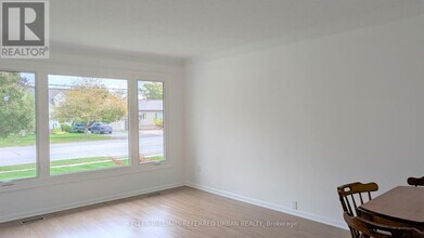 461 Geneva St in St Catharines, ON - Building Photo - Building Photo