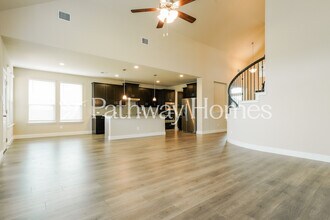 1002 Stillmeade Dr in Midlothian, TX - Building Photo - Building Photo