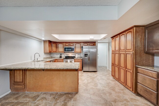 4625 W Morten Ave in Glendale, AZ - Building Photo - Building Photo