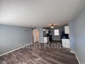 26 Terry Dr in St. Charles, MO - Building Photo - Building Photo