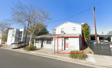 1313 Pico Blvd in Santa Monica, CA - Building Photo - Building Photo