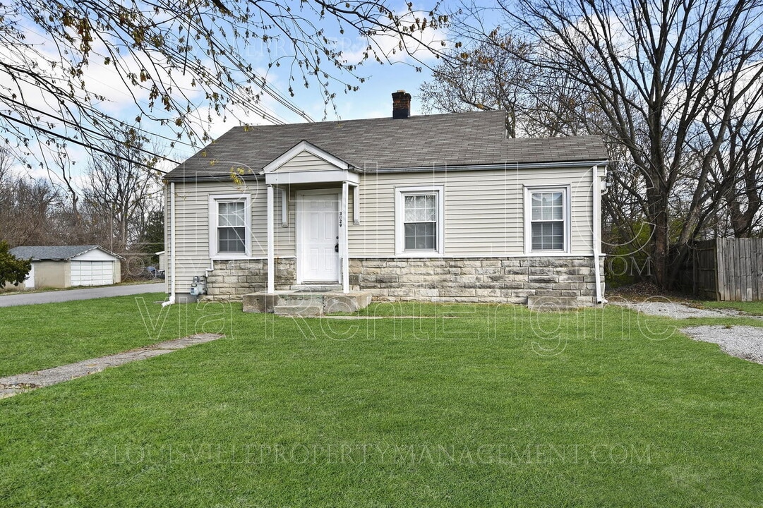 3029 Hartlage Ct in Louisville, KY - Building Photo