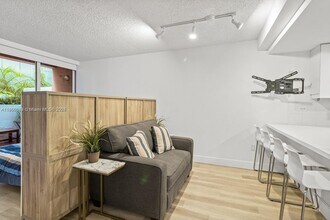 2801 Florida Ave in Miami, FL - Building Photo - Building Photo