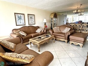 2671 S Course Dr in Pompano Beach, FL - Building Photo - Building Photo