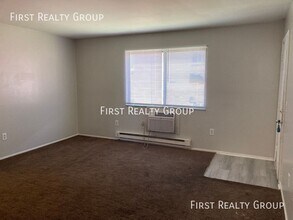 4903 Northcutt Pl in Dayton, OH - Building Photo - Building Photo